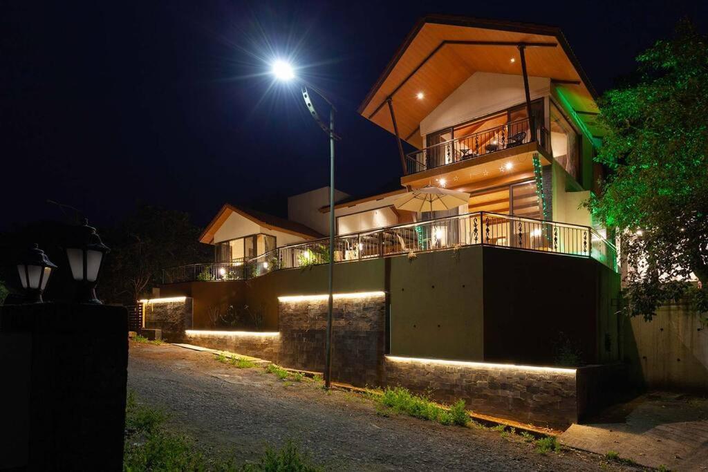 Soul Tree Villa 50 Super Luxury Villa With Heated Plunge Pool And Jacuzzi Lavasa Exteriér fotografie